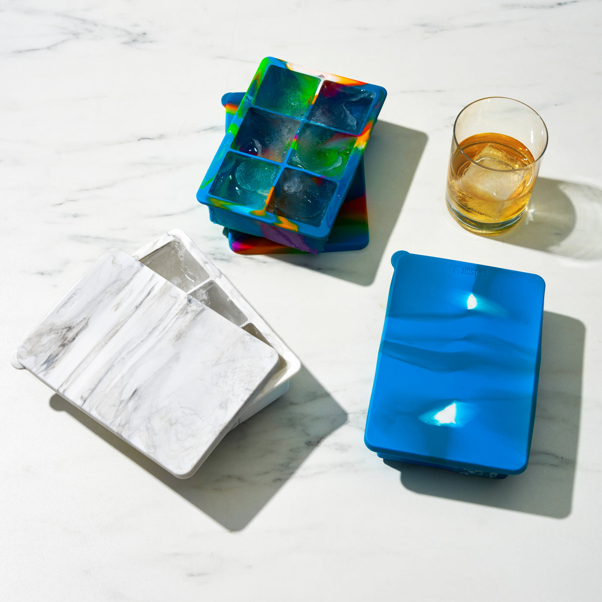 2" Ice Cube Tray with Lid in Blue Marble