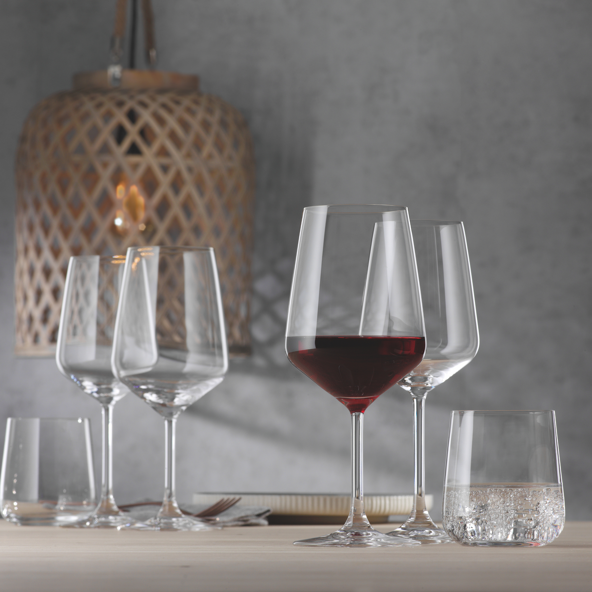 Style Red and White Wine Glasses, Set of 12