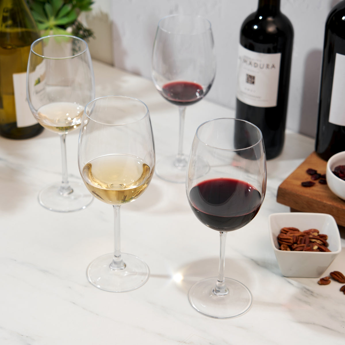 Universal 16 oz Red and White Wine Tasting Glasses, Set of 4