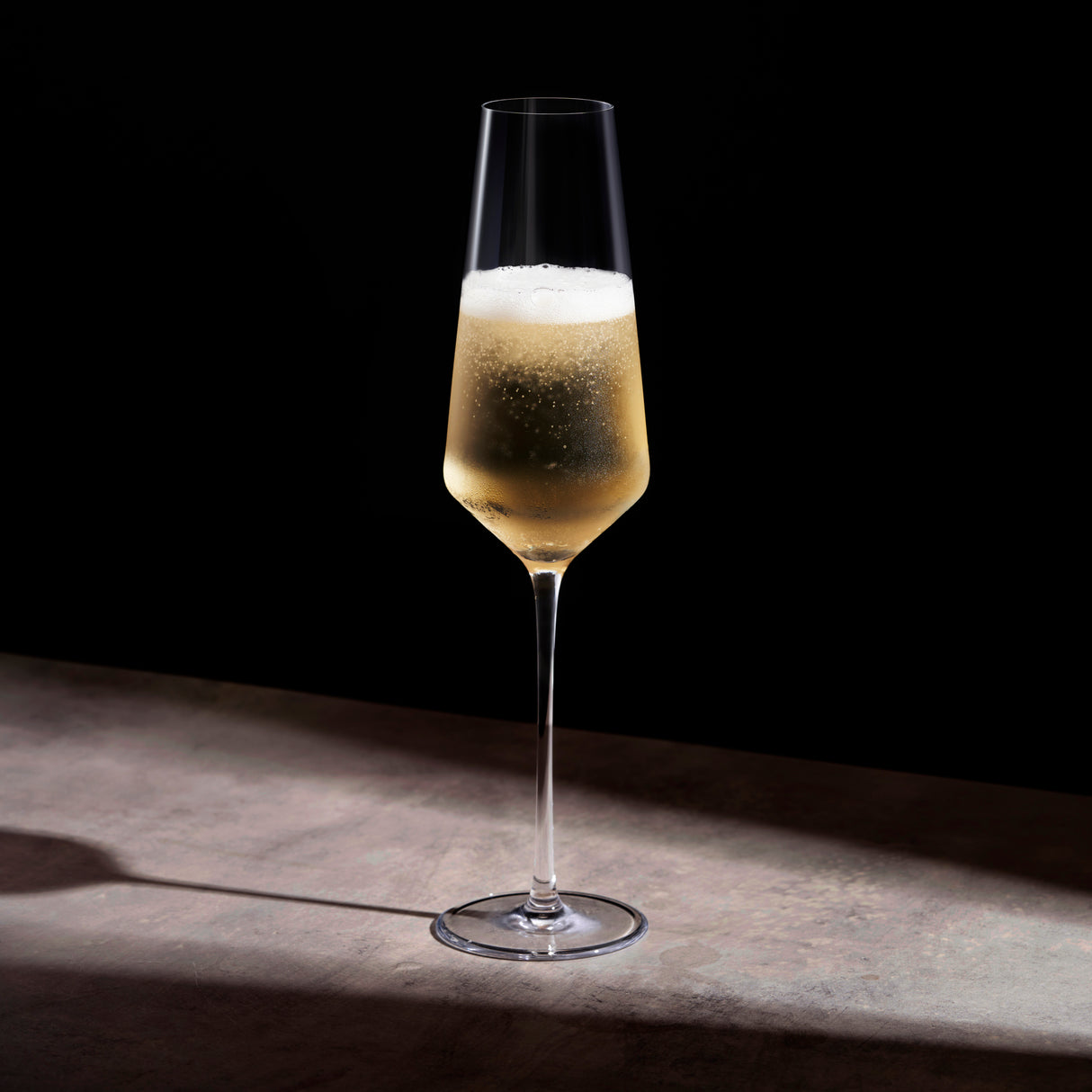 Reserve Liminal Champagne Flute