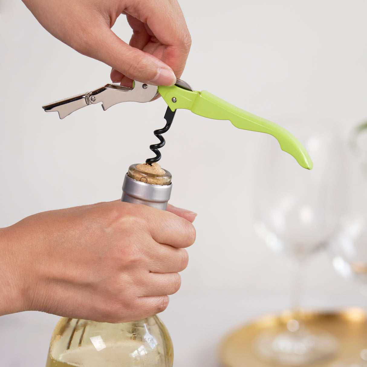 Truetap Waiter's Corkscrew in Lime