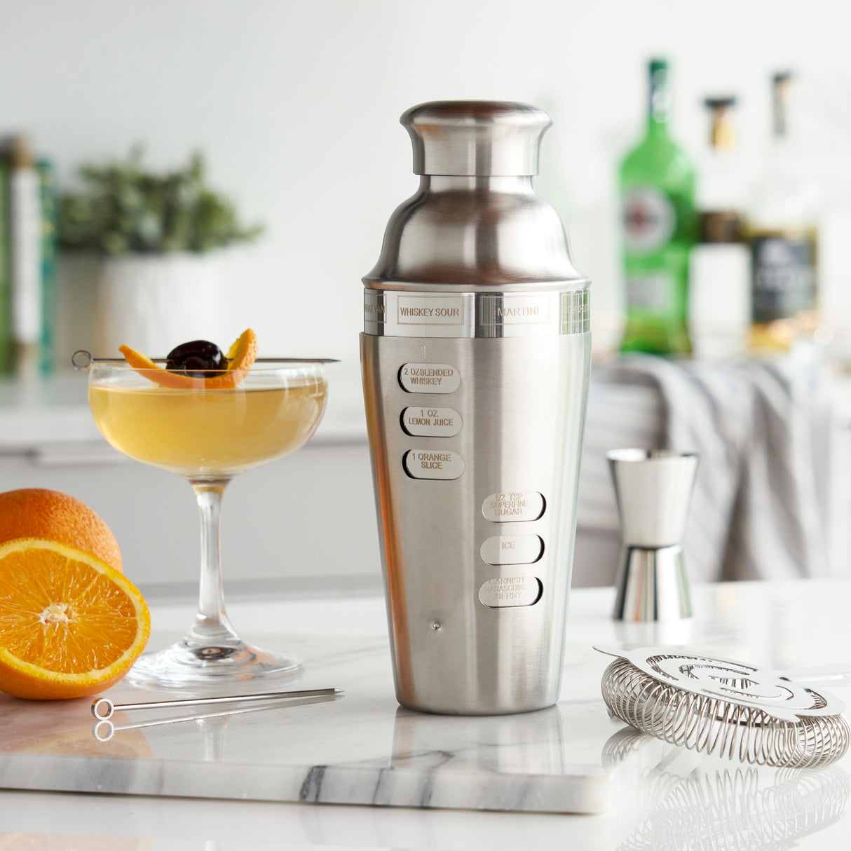 Swivel Recipe Cocktail Shaker in Stainless Steel