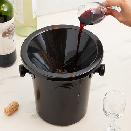 Spittoon Plastic Wine Tasting Dump Bucket in Black