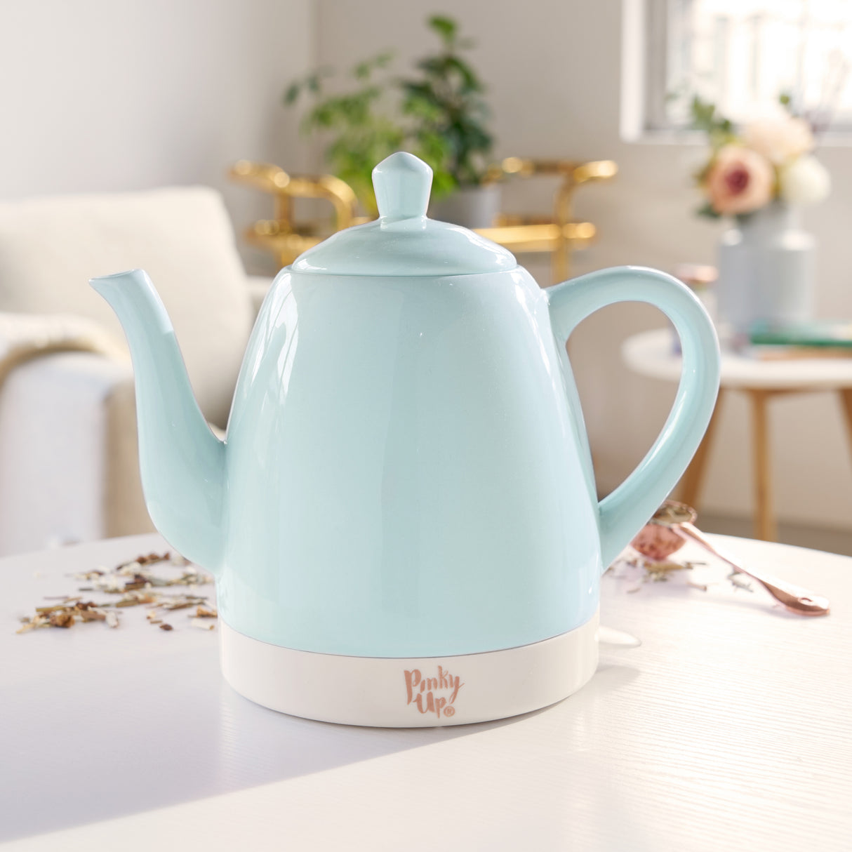 Noelle Ceramic Electric Tea Kettle in Mint