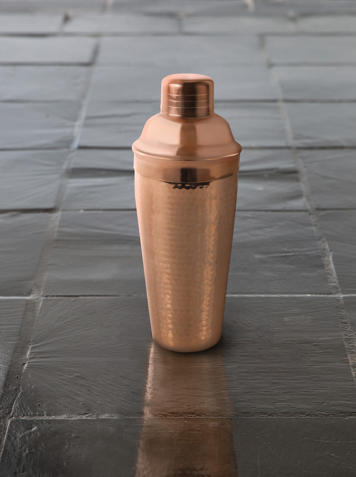 Hammered Cocktail Shaker in Copper