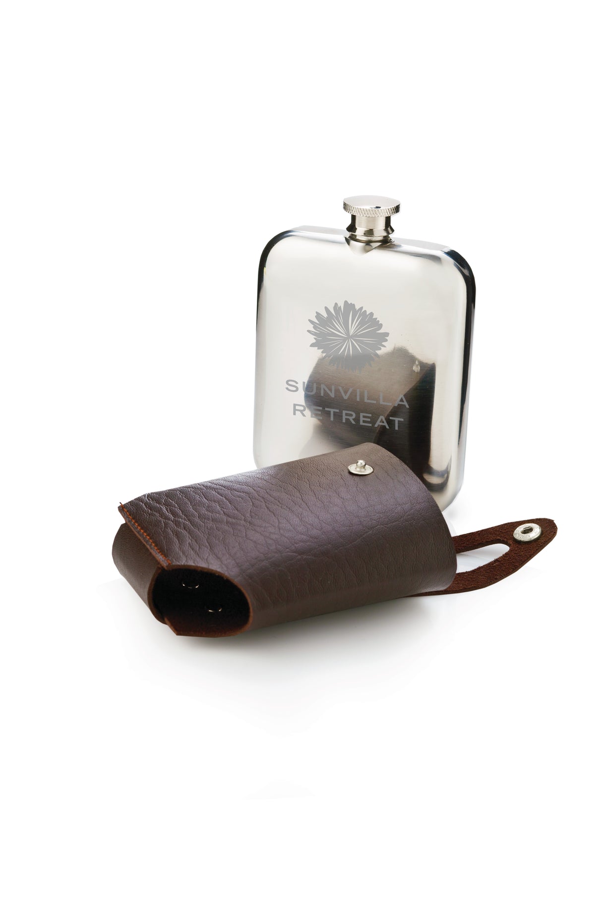 Flask and Traveling Case in Stainless Steel