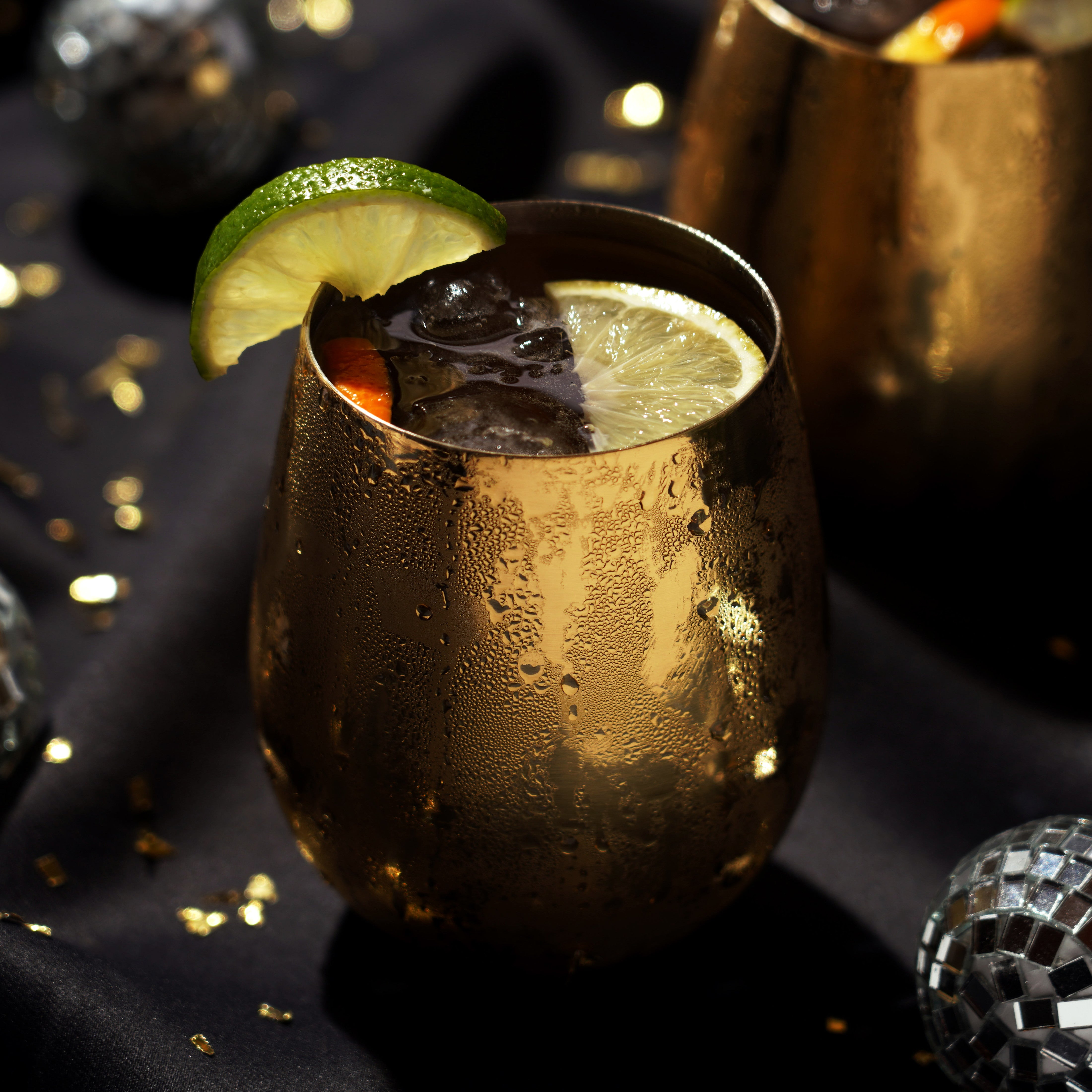 Stainless Steel Stemless Wine Glasses in Gold Set of 2 - Thumbnail 4