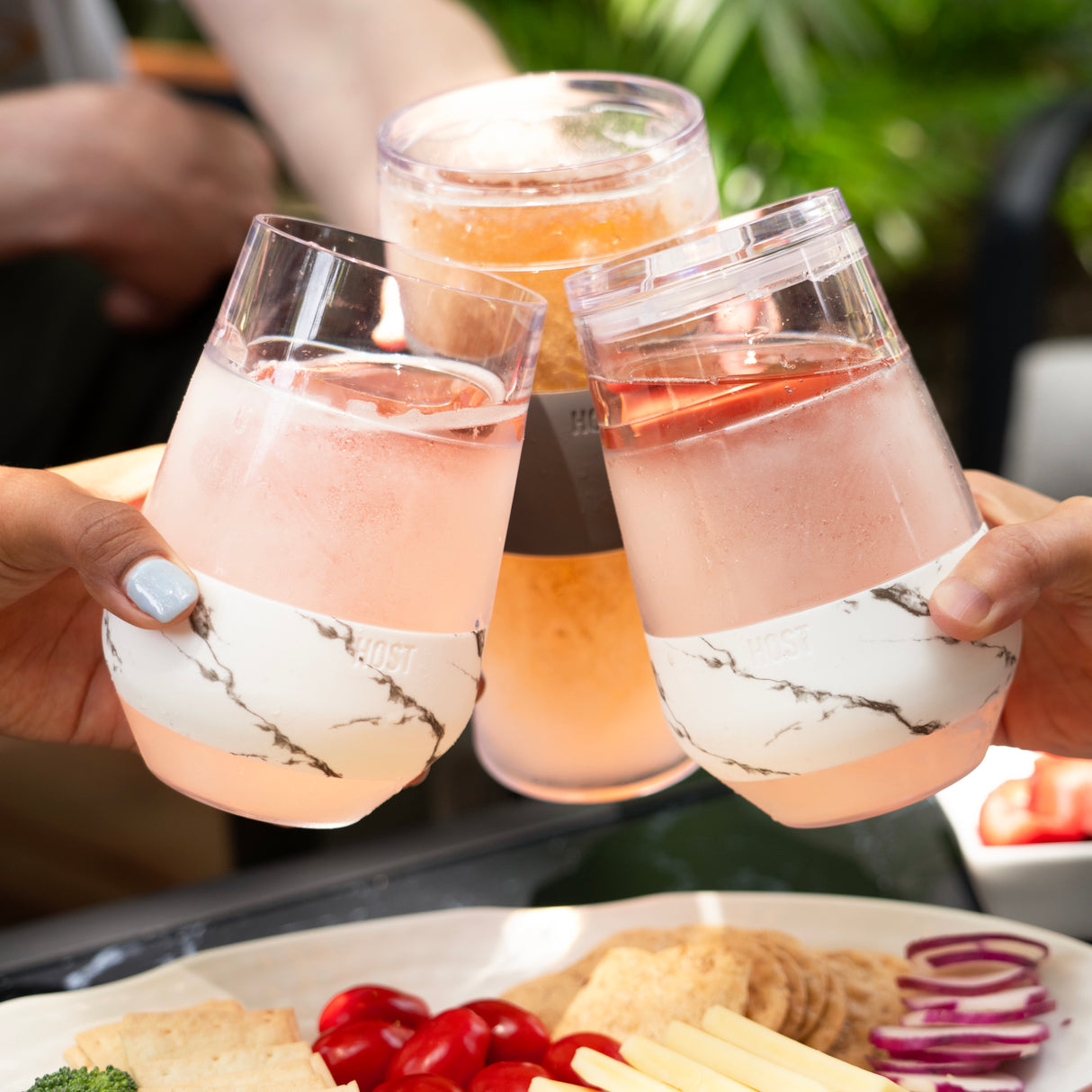 Wine FREEZE XL Cooling Cup in Marble, Set of 2