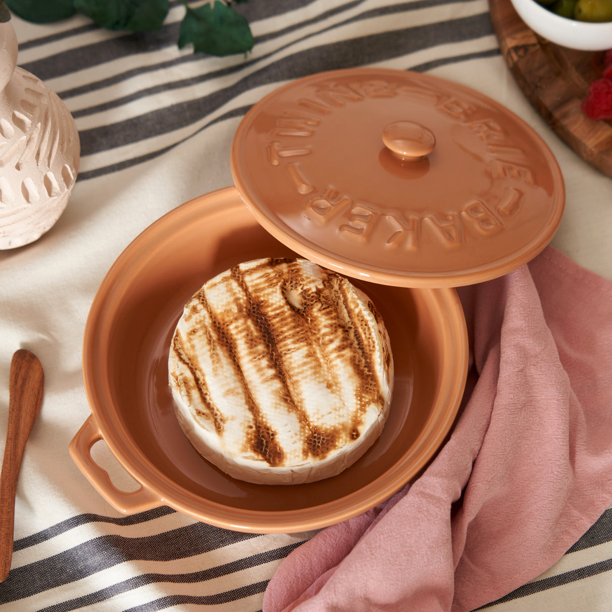 Terra Cotta Brie Baker with Wood Spreader