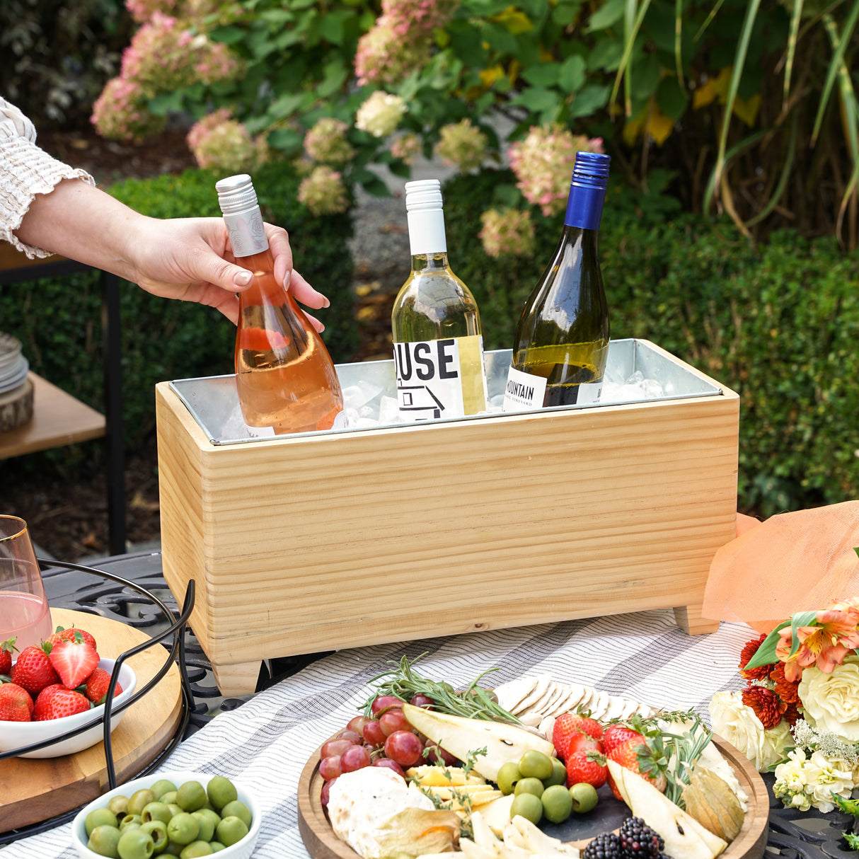 Wooden Beverage Tub