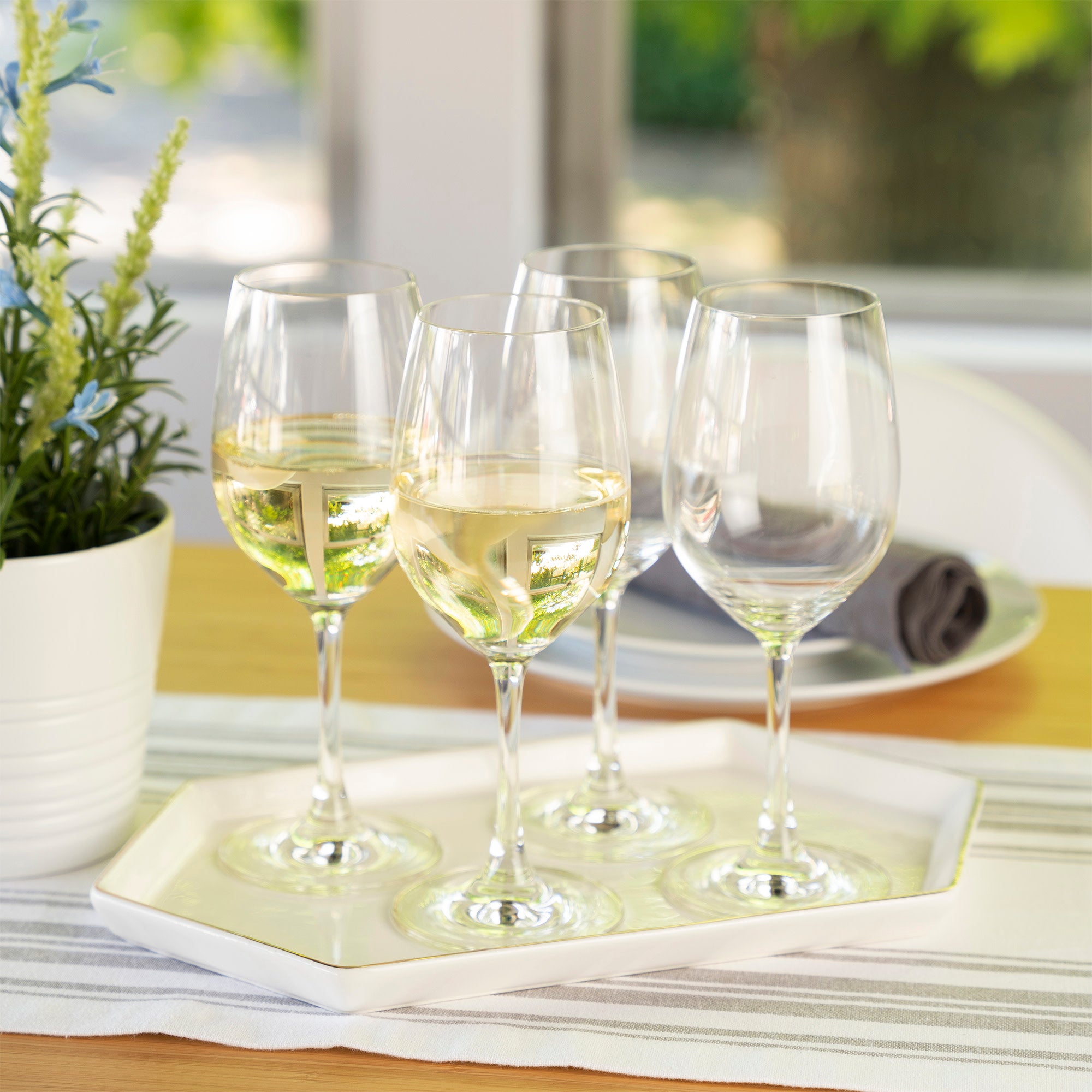 Wine Lovers White Wine Glass, Set of 4 - Thumbnail 5