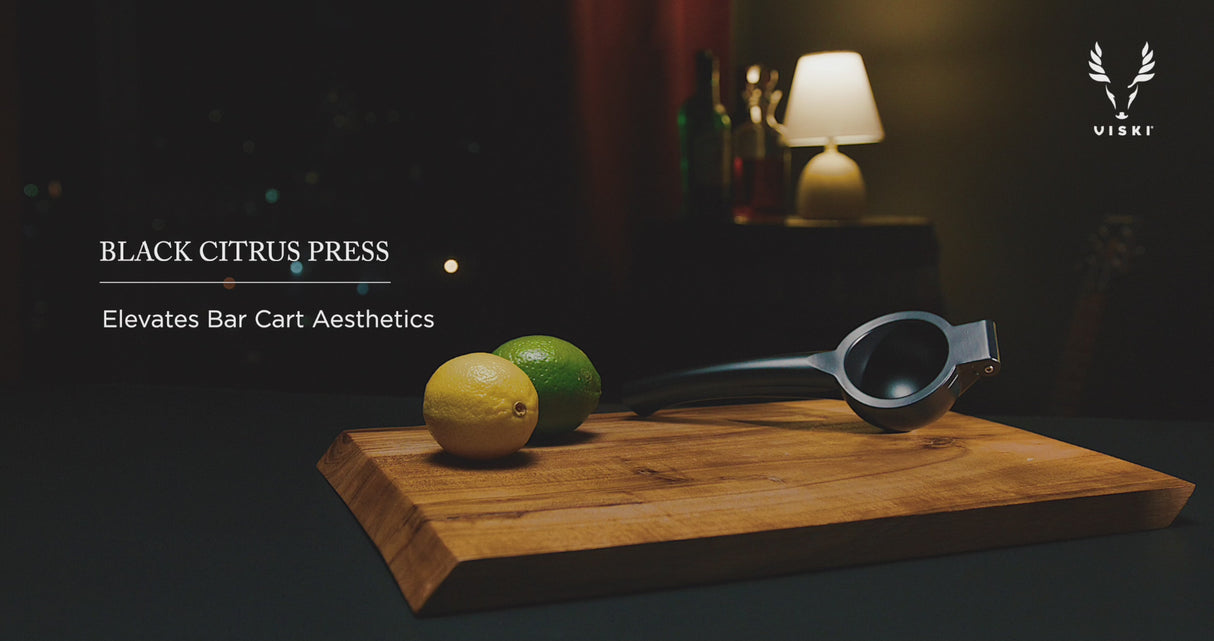 Citrus Press in Black