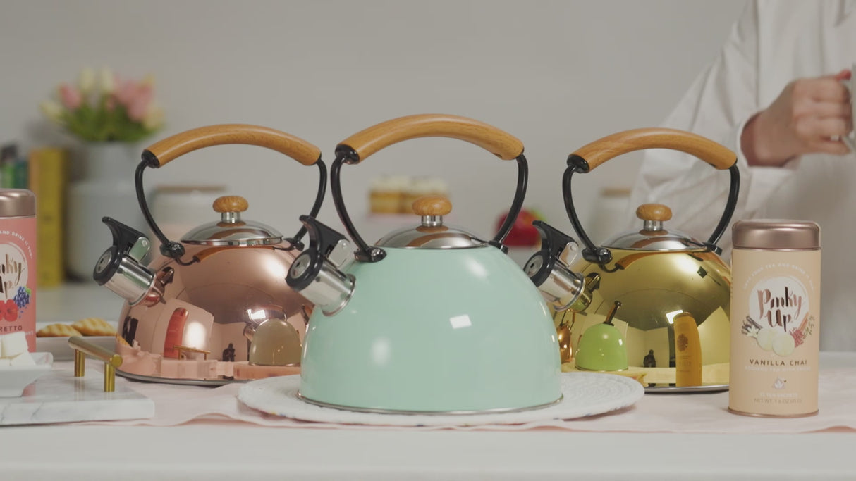 Hadley Tea Kettle in Pistachio