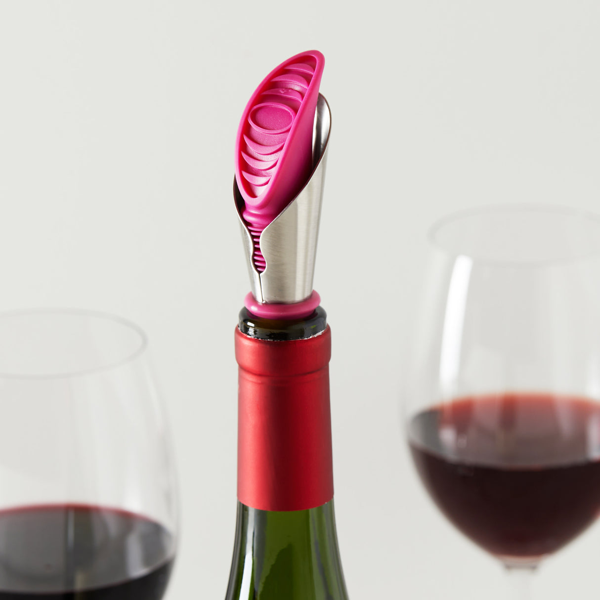 Duo Bottle Stopper and Pourer in Assorted Bright Colors