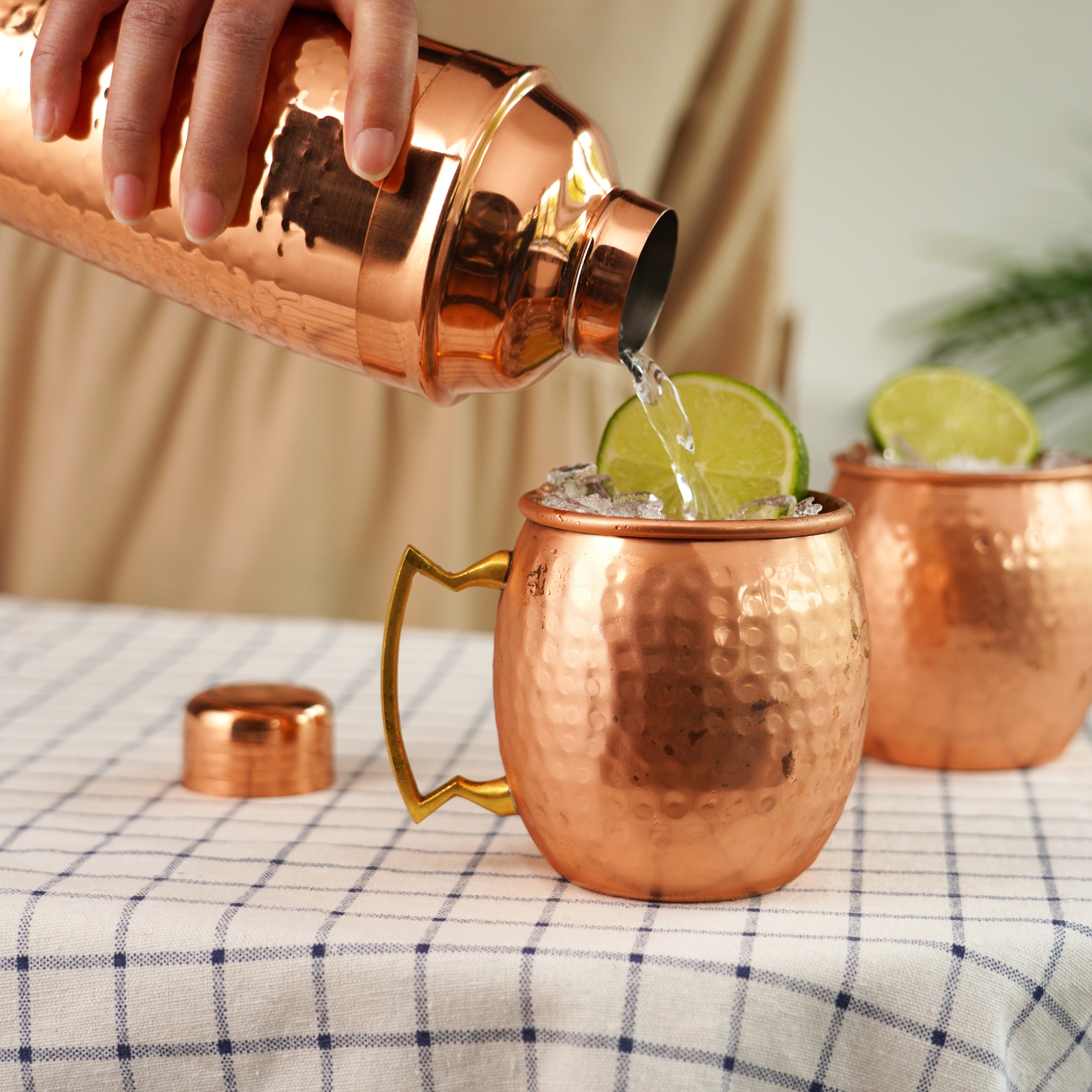 Hammered Mule Mug and Cocktial Shaker in Copper, Set of 3 - Thumbnail 4