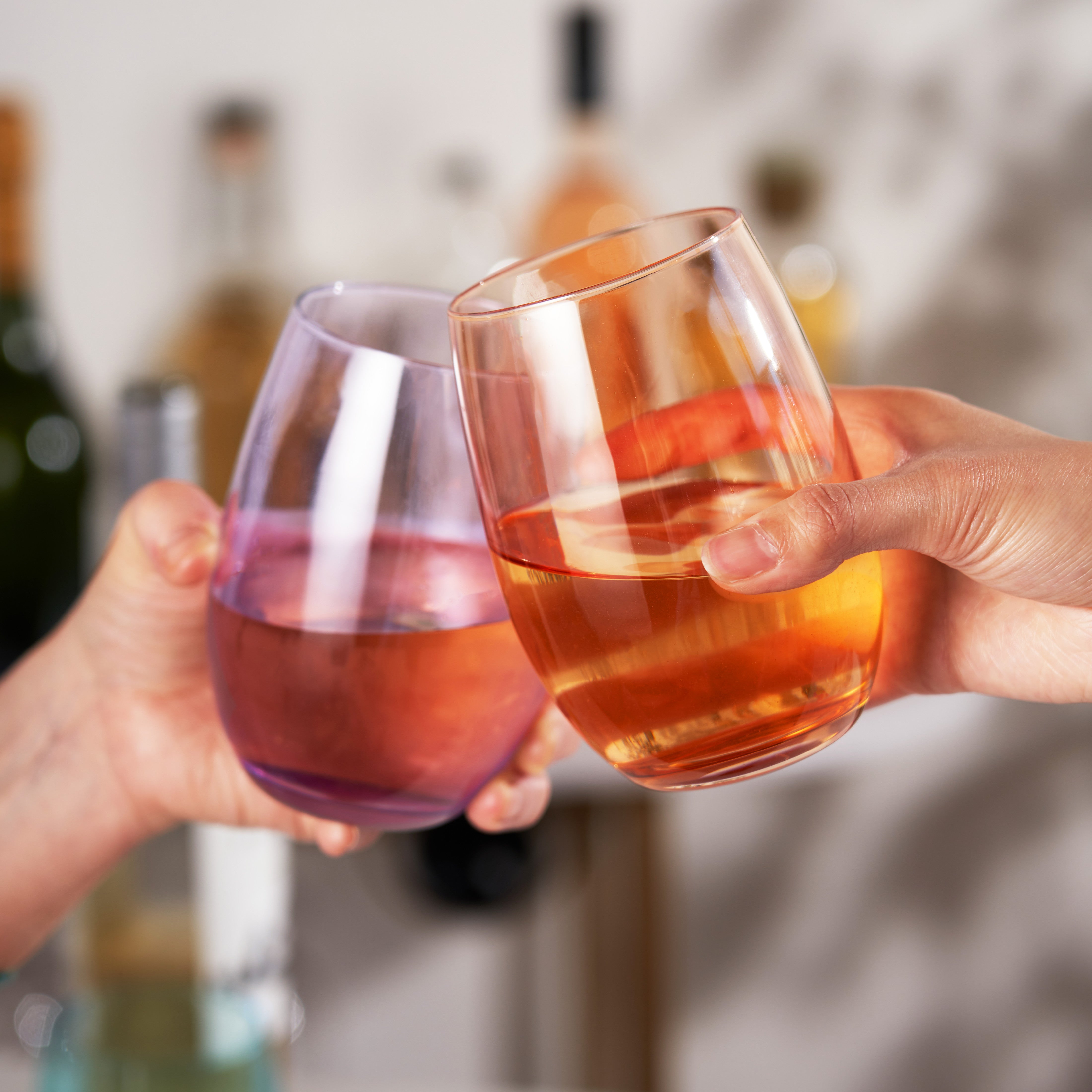 TRUE Vino Wine Glasses - Thumbnail 5
