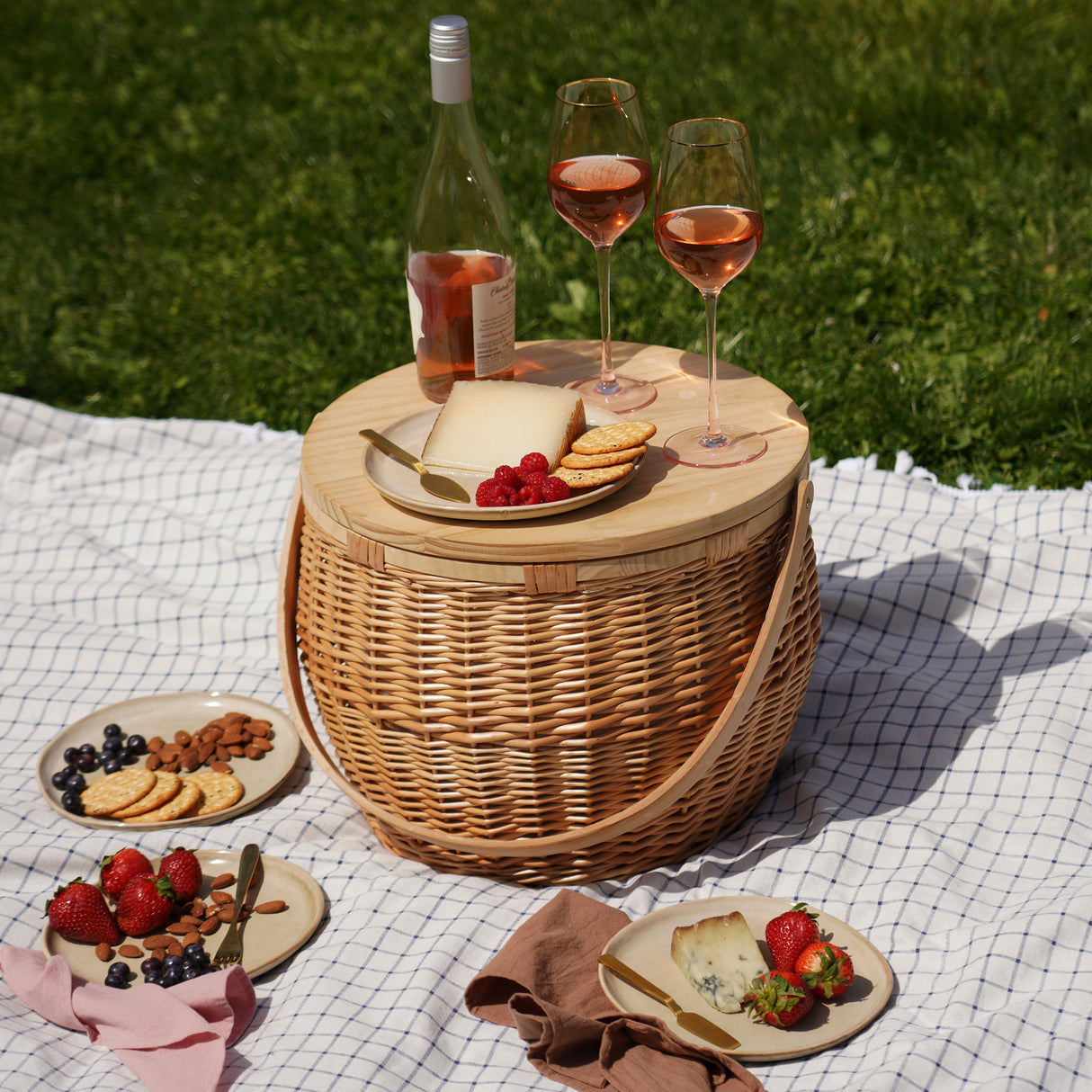 Cask Willow Picnic Basket