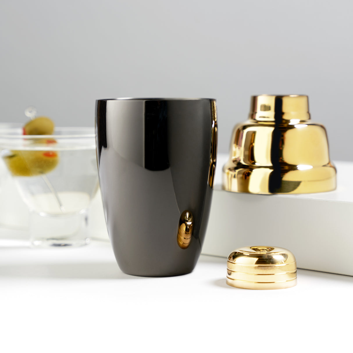 Deco Two-Toned Heavyweight Shaker