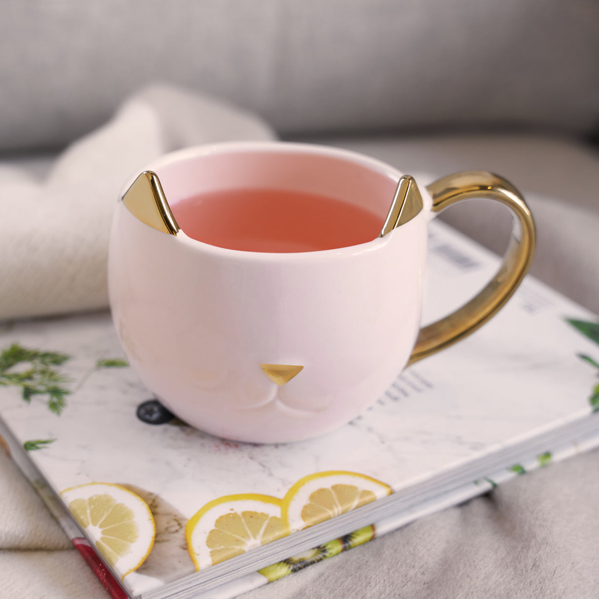 Chloe Cat Mug in Pink